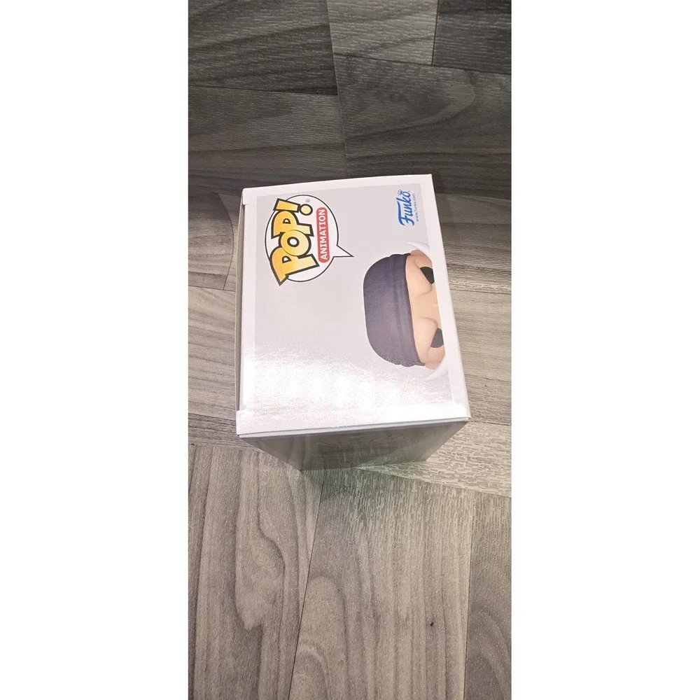 Funko Pop! One Piece Whitebeard Crunchy Roll #1270 Figure Gamestop Exclusive